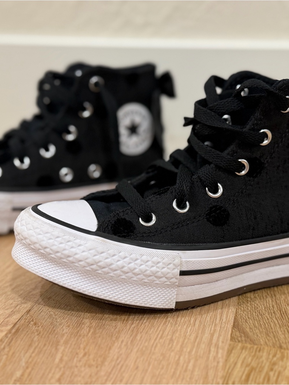 Converse Chuck Taylor All Star Lift Bow Polka Dot High Tops Youth 1